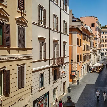 Spanish Steps Art Gallery- Roma