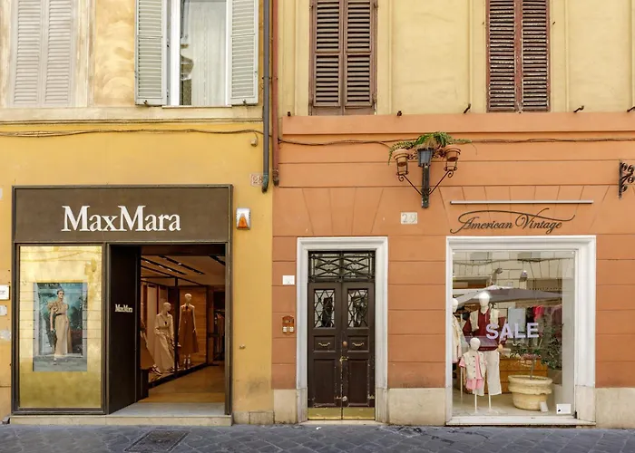 Spanish Steps Art Gallery- Casa de hóspedes Roma