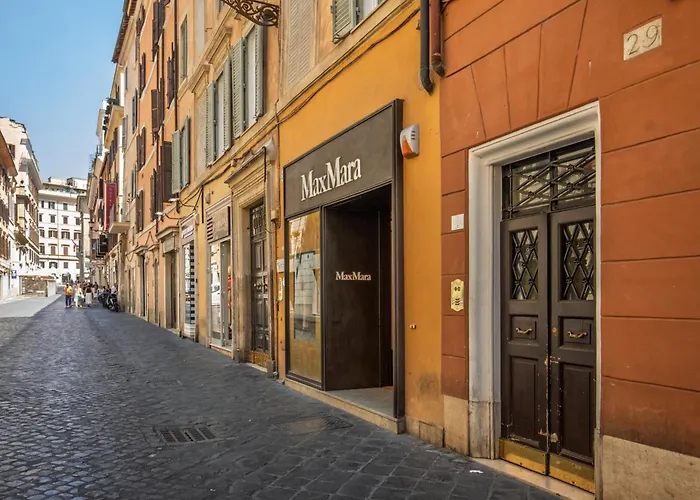 Casa de hóspedes Spanish Steps Art Gallery- 4*